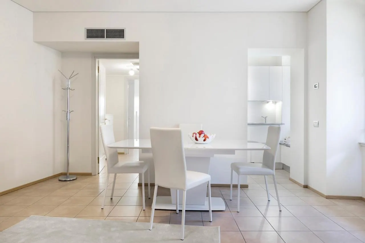 Domus Apartments Como - By Relais Di Giada