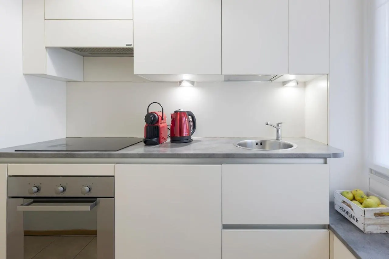 Domus Apartments Como - By Relais Di Giada 0*,